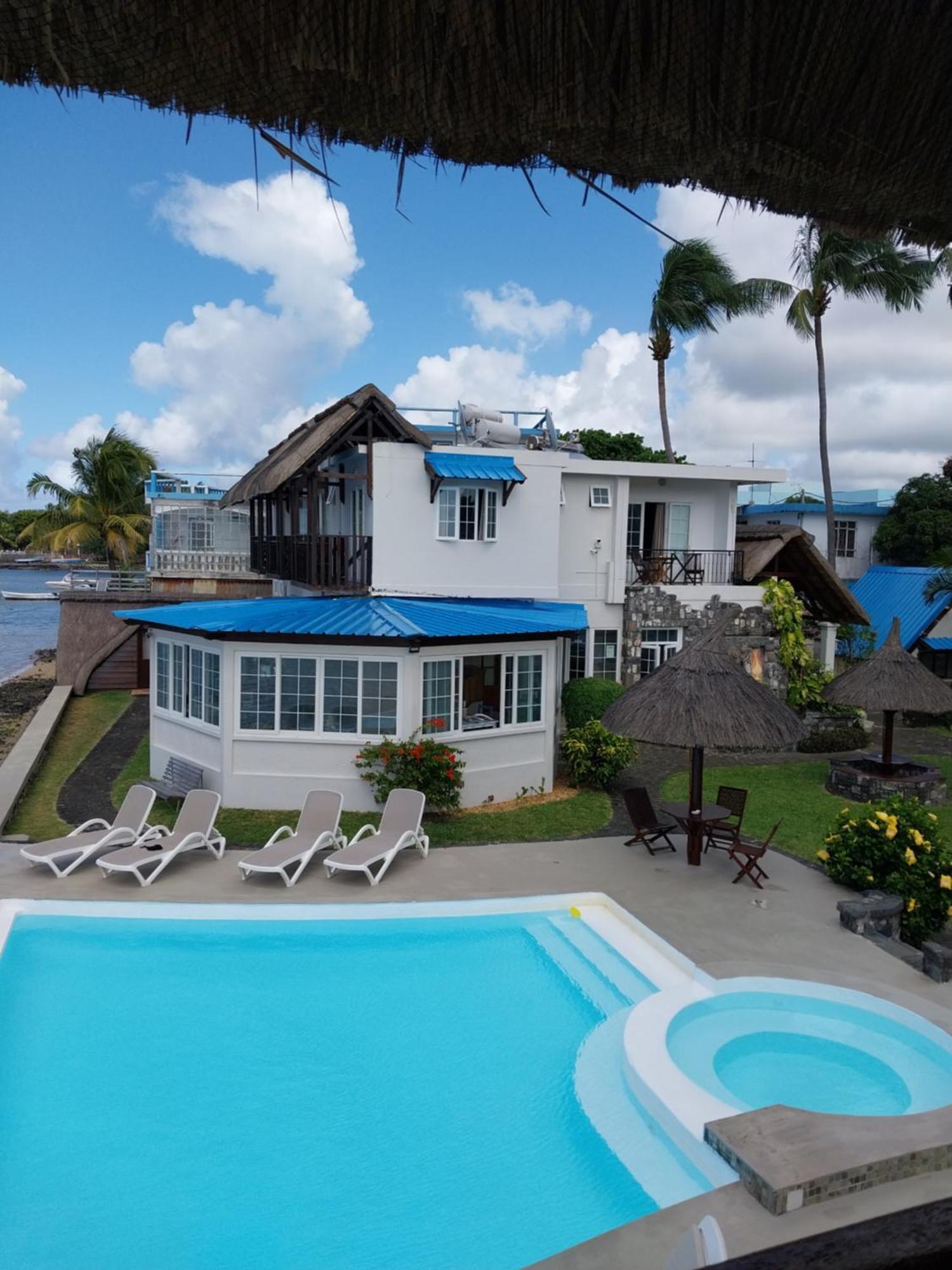 Chillpill Guest House Mahebourg Exterior photo
