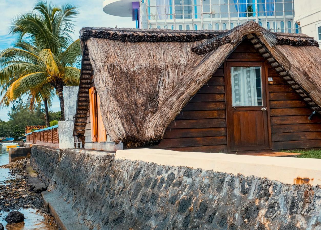 Chillpill Guest House Mahebourg Exterior photo